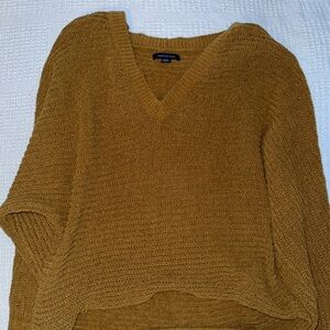 AE Cozy V-Neck Sweater
